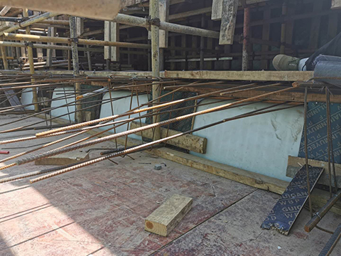 塑料模壳怎么固定